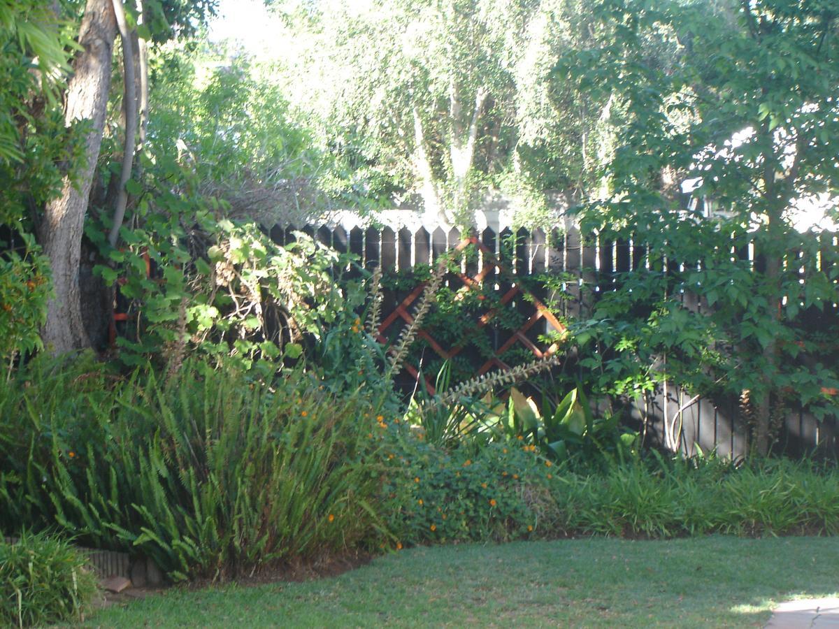 רוברטסון Cedar Lodge Guest House מראה חיצוני תמונה